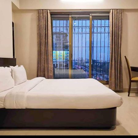 Fabhotel Sai Prasad Apartments ムンバイ エクステリア 写真