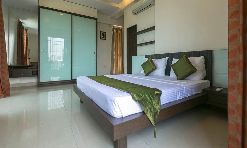 Fabhotel Sai Prasad Apartments ムンバイ エクステリア 写真